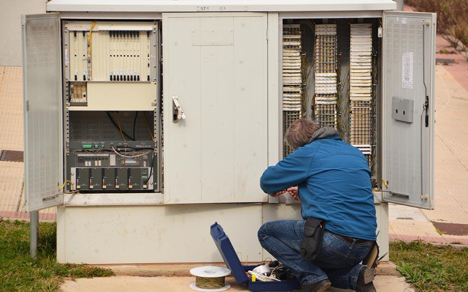 électricité entreprise Maurepas